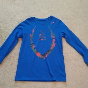 Nike Youth Long sleeve T shirt